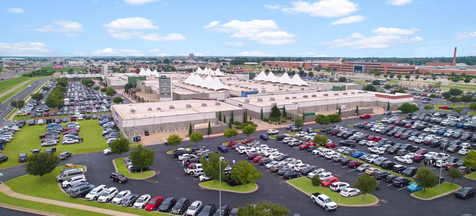 Oklahoma City Outlets, Retail property 8