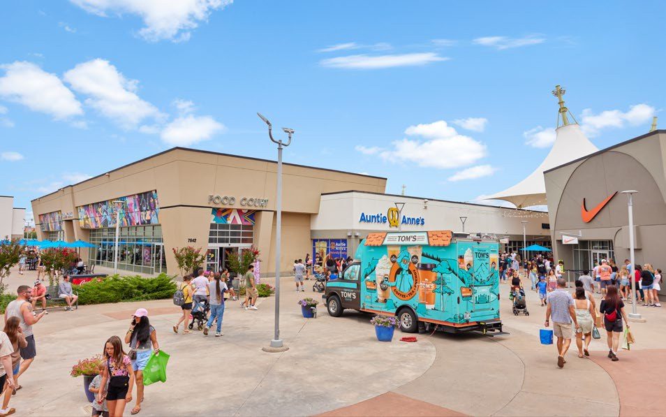 Oklahoma City Outlets, Retail property 6