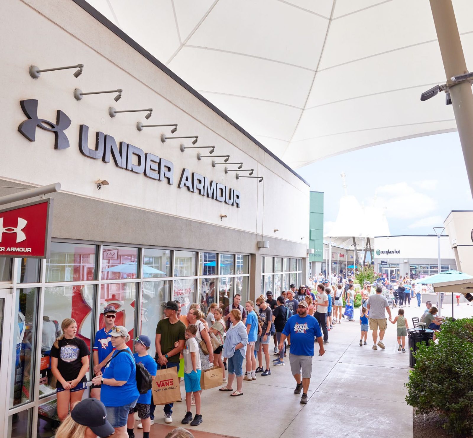 Oklahoma City Outlets, Retail property 5