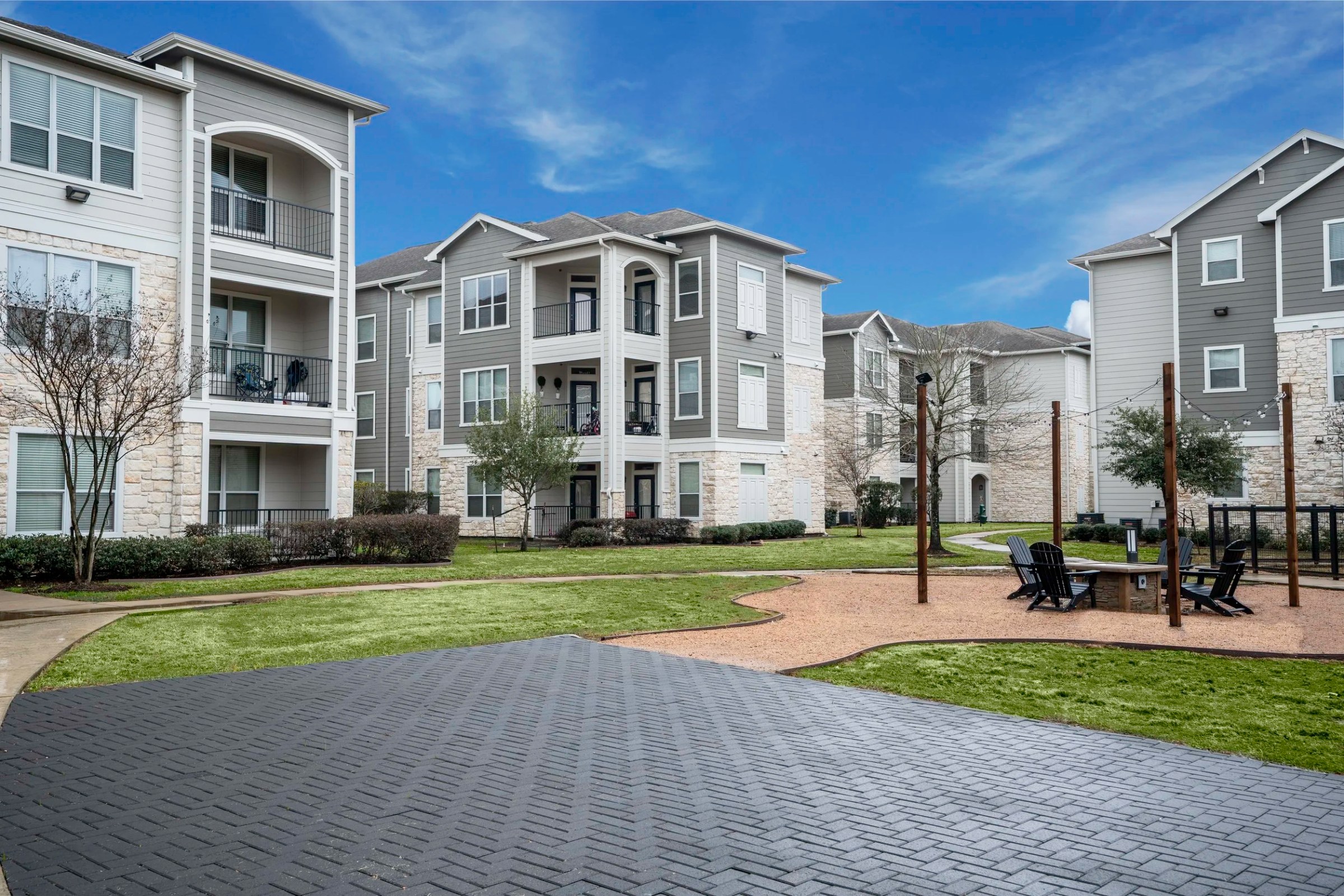 Momentum Multifamily photo 4